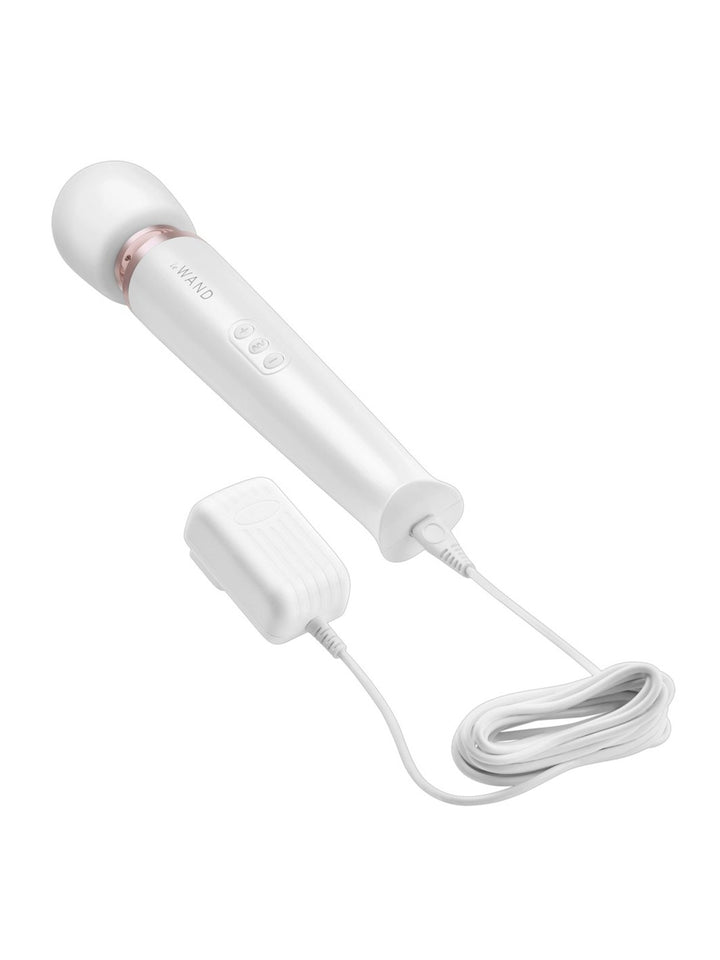 Le Wand Rechargeable Massager - WHITE