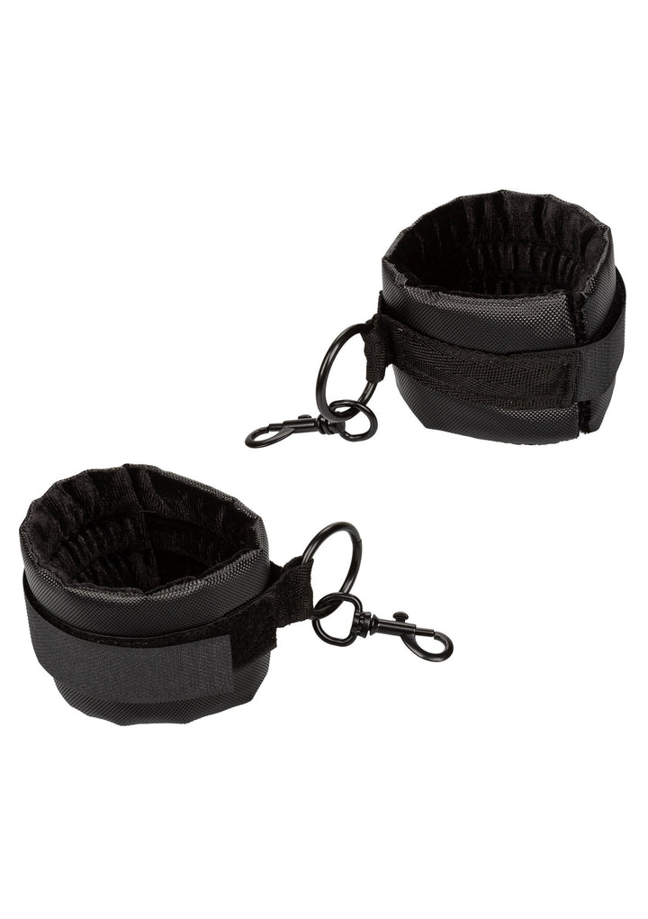 CalExotics Boundless Collar Restraint