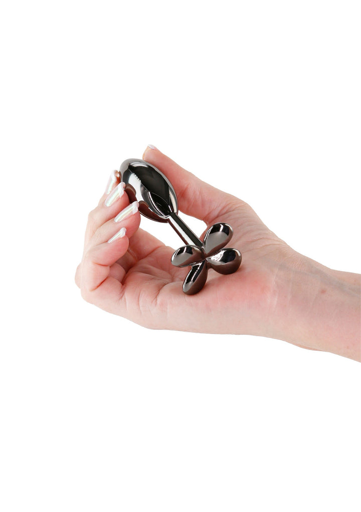 NS Novelties Rear Assets Clover buttplug
