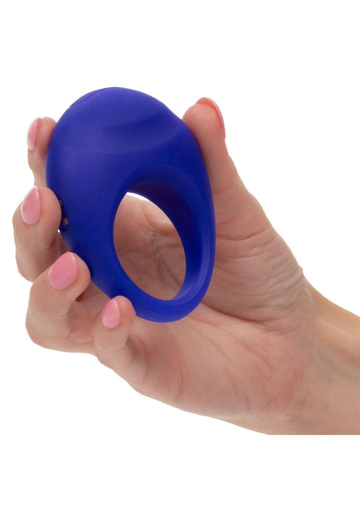 CalExotics Rechargeable Ring Embrace vibrerende penisring