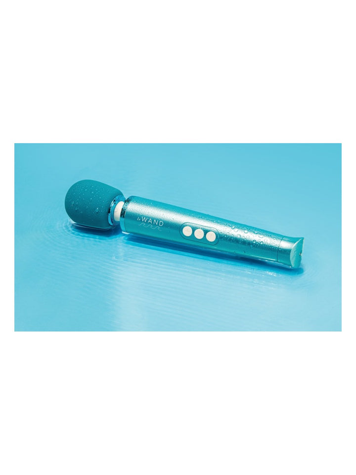 Le Wand Dive Submersible Wand